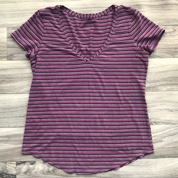 Lululemon V Neck Love Tee Striped Plum - Picture 4 of 12
